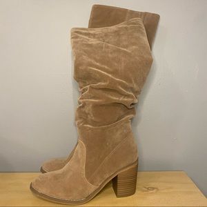 Universal Thread Target Tan Knee Length Boots